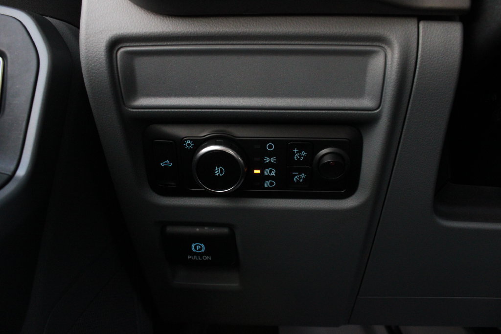 Used 2024 Ford F150 XLT AWD/4WD image 9