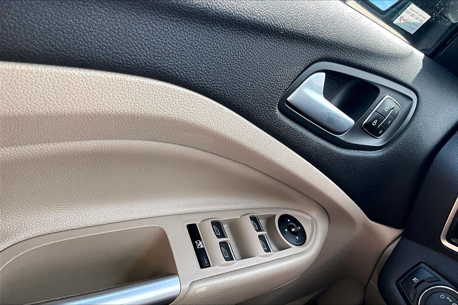 Used 2013 Ford Escape SEL FWD image 33