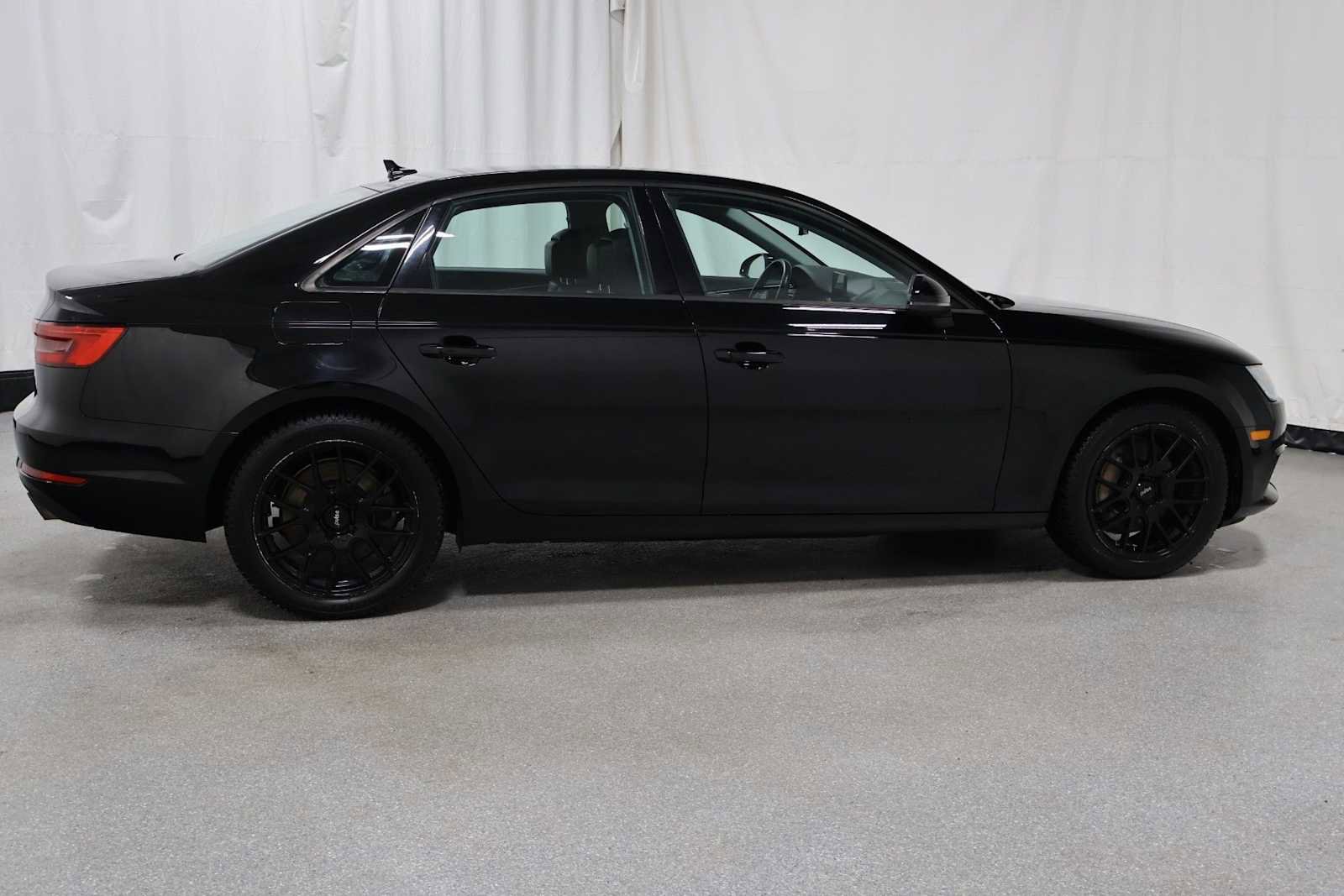 Used 2017 Audi A4 2.0T Premium w/ Convenience Package image 10