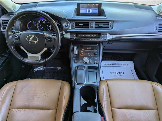 Used 2016 Lexus CT 200h image 16