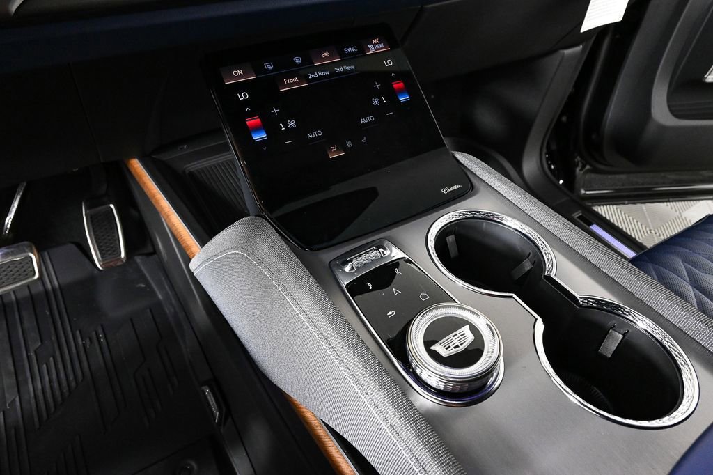 New 2026 Cadillac Vistiq Premium Luxury image 17