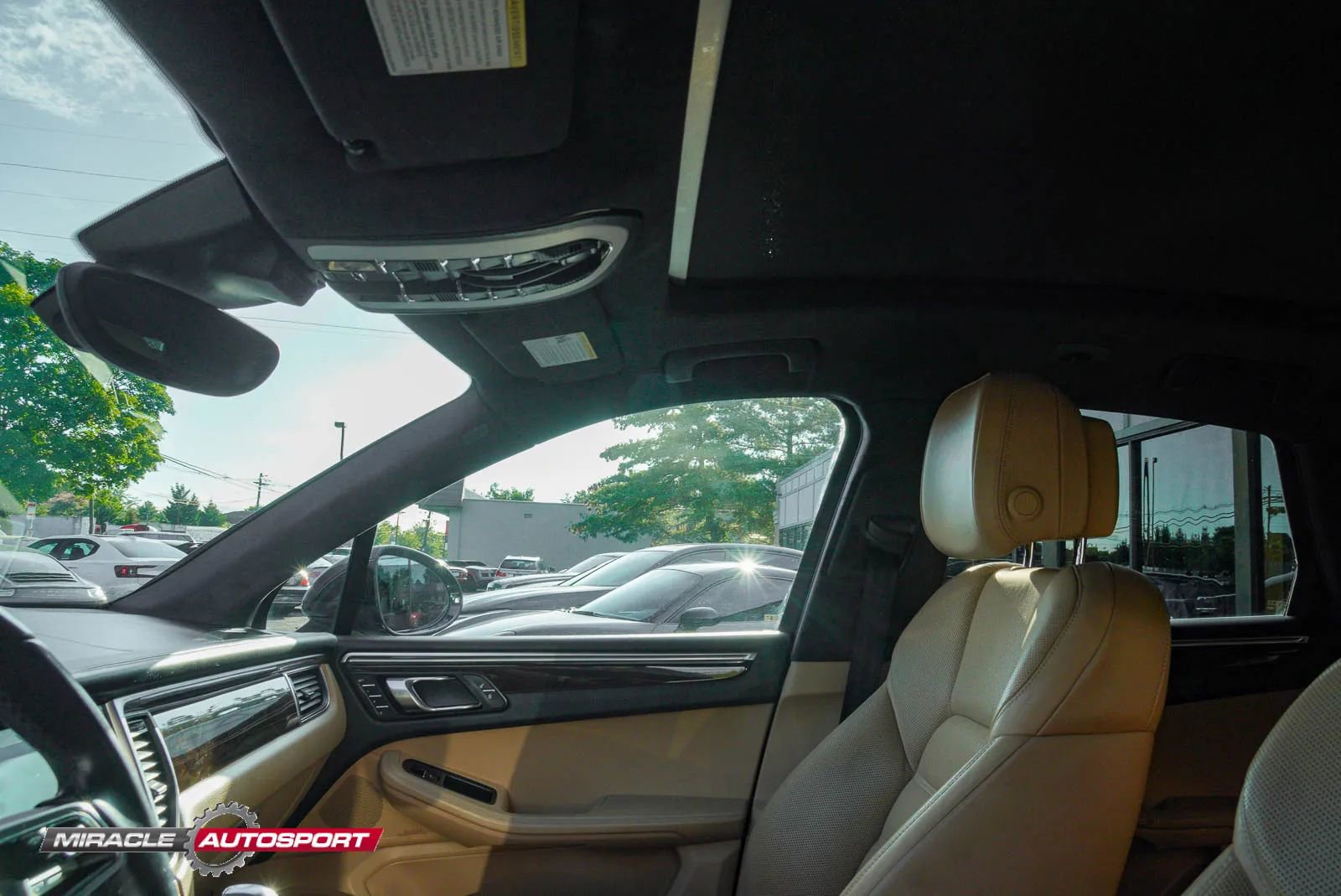 Used 2017 Porsche Macan Turbo image 20