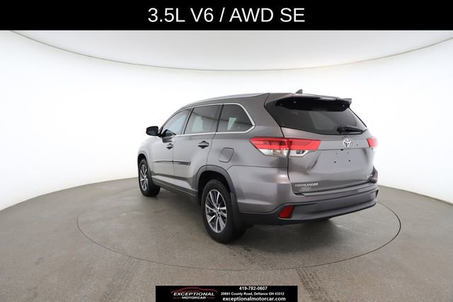 Used 2018 Toyota Highlander XLE image 12