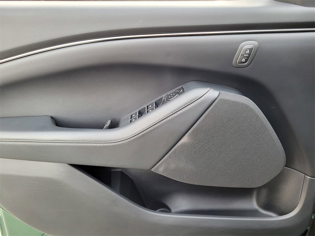 Used 2024 Ford Mustang Mach-E Select image 23