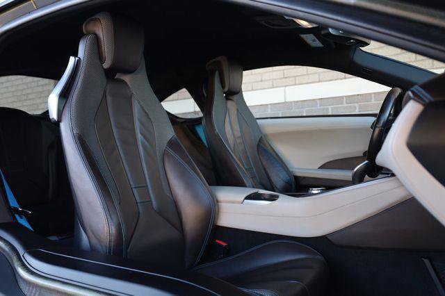 Used 2014 BMW i8 image 21