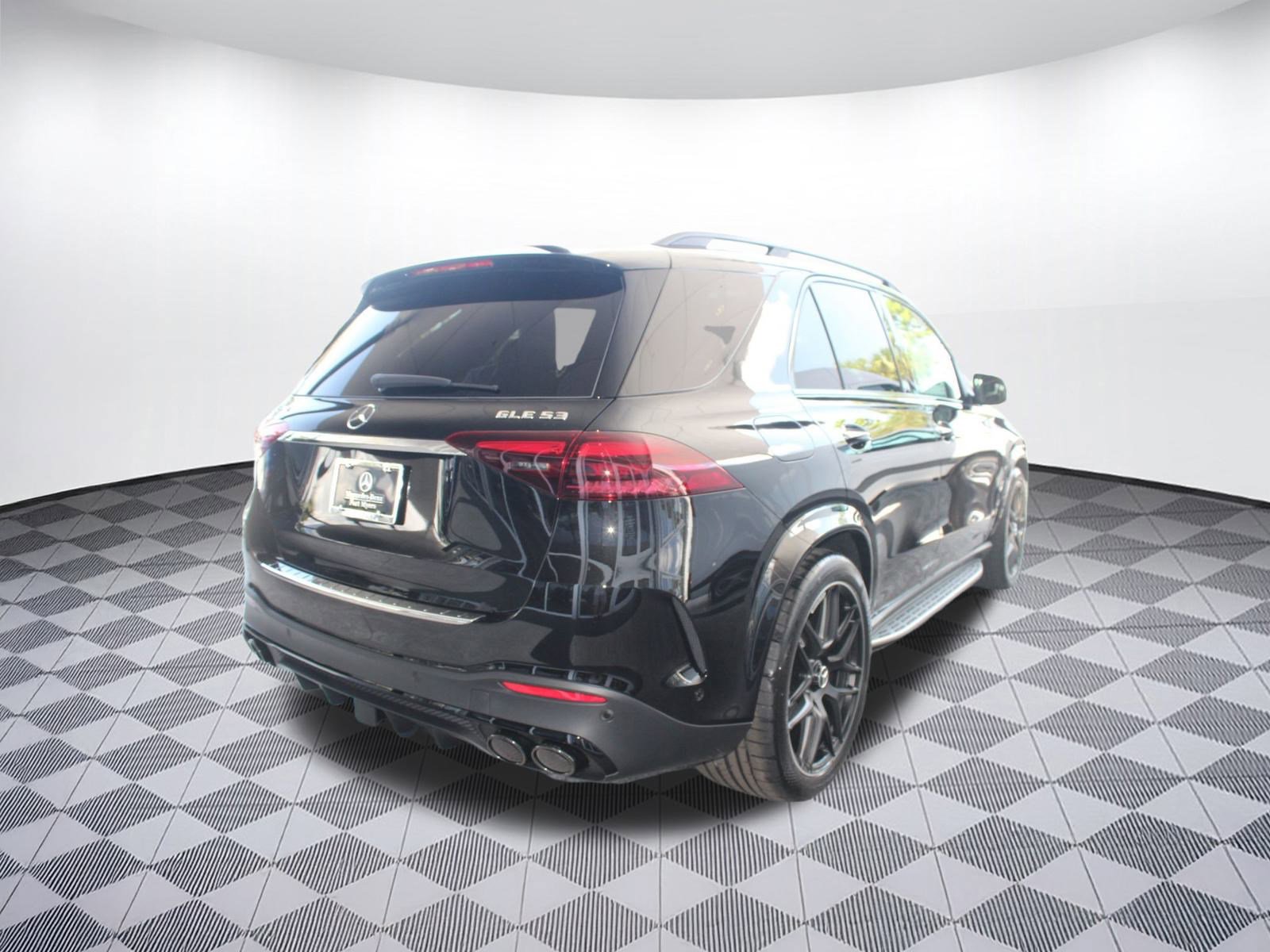 New 2026 Mercedes-Benz GLE 53 AMG 4MATIC image 9