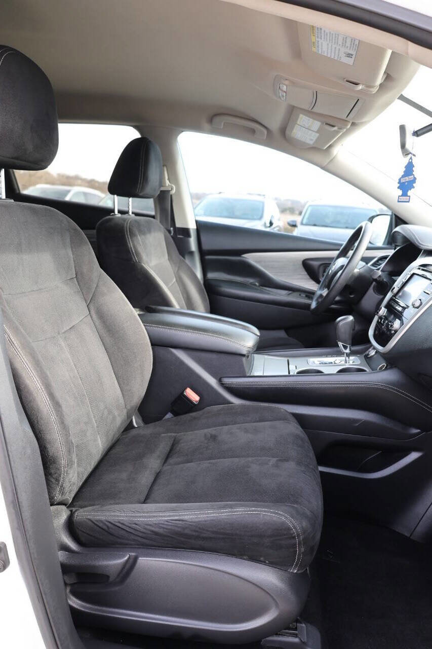 Used 2016 Nissan Murano S FWD image 15