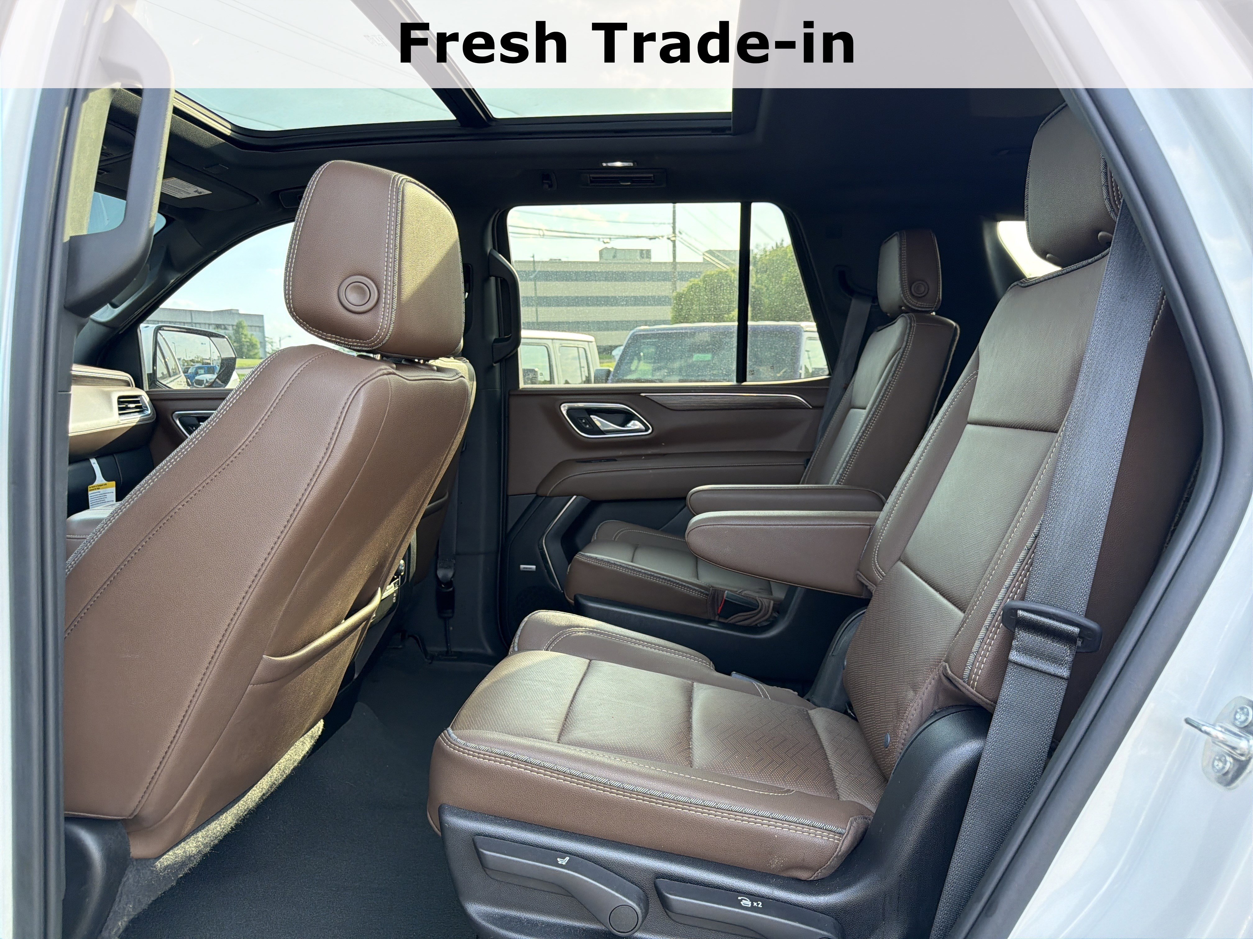 Used 2023 Chevrolet Tahoe High Country AWD/4WD image 18