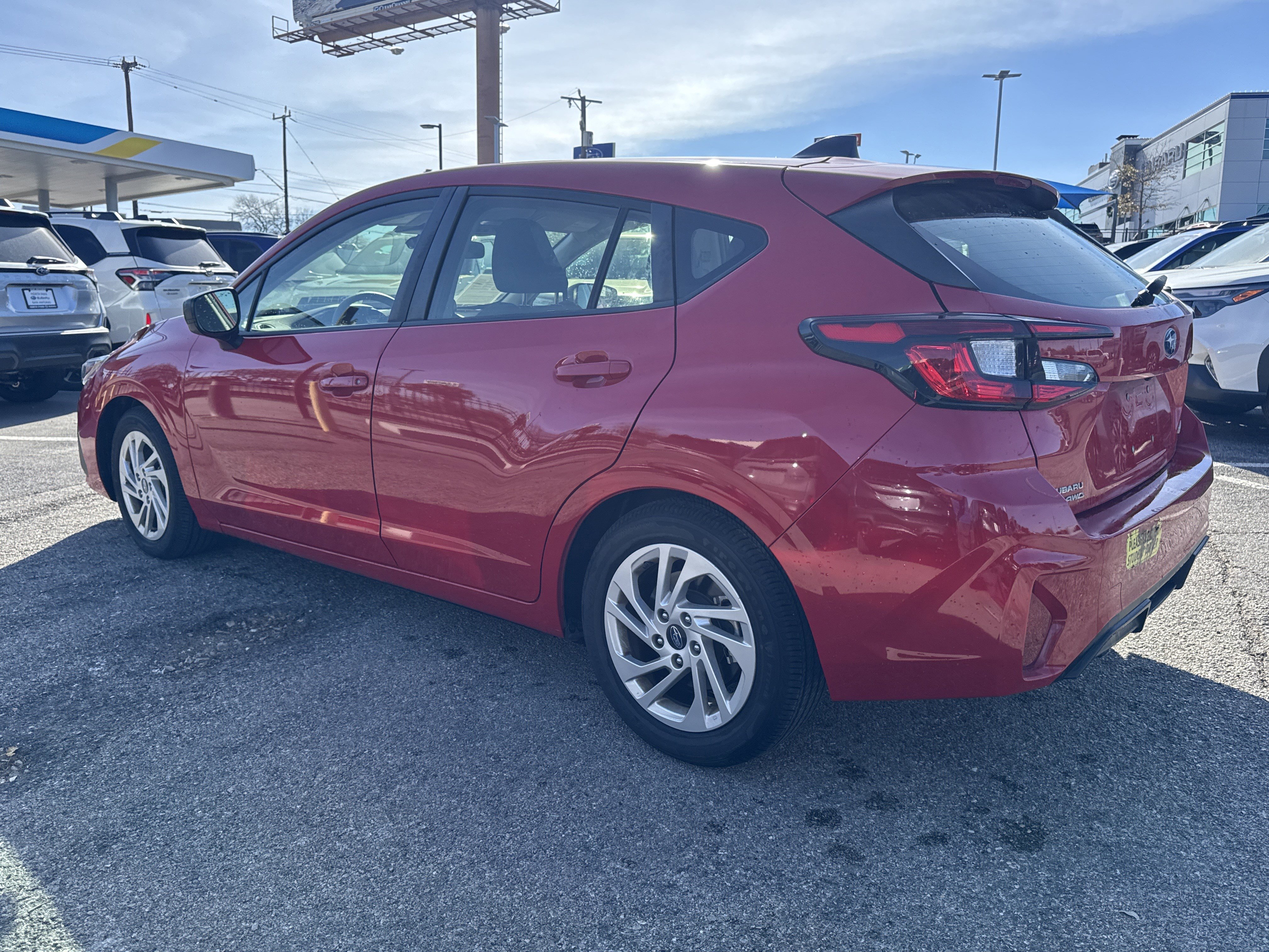 Used 2024 Subaru Impreza 2.0i image 4