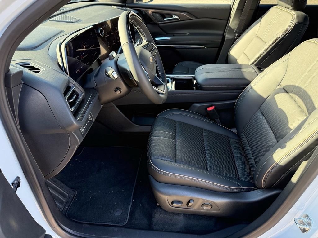 New 2026 Chevrolet Traverse High Country image 5