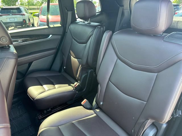 Used 2021 Cadillac XT6 Premium Luxury w/ LPO, Floor Liner Package AWD/4WD image 33