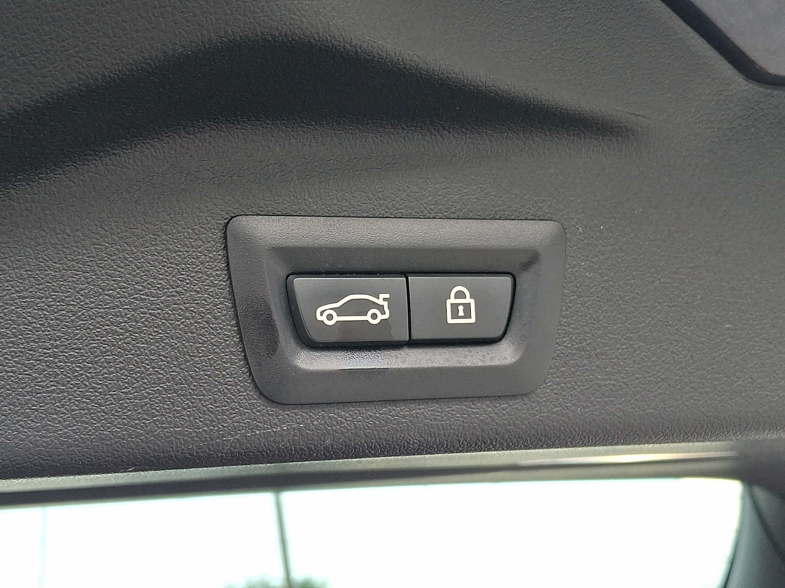 Used 2019 BMW X5 xDrive40i AWD/4WD image 28