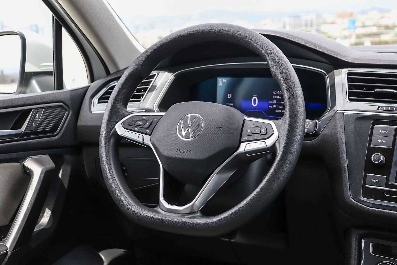 Used 2023 Volkswagen Tiguan S FWD image 16