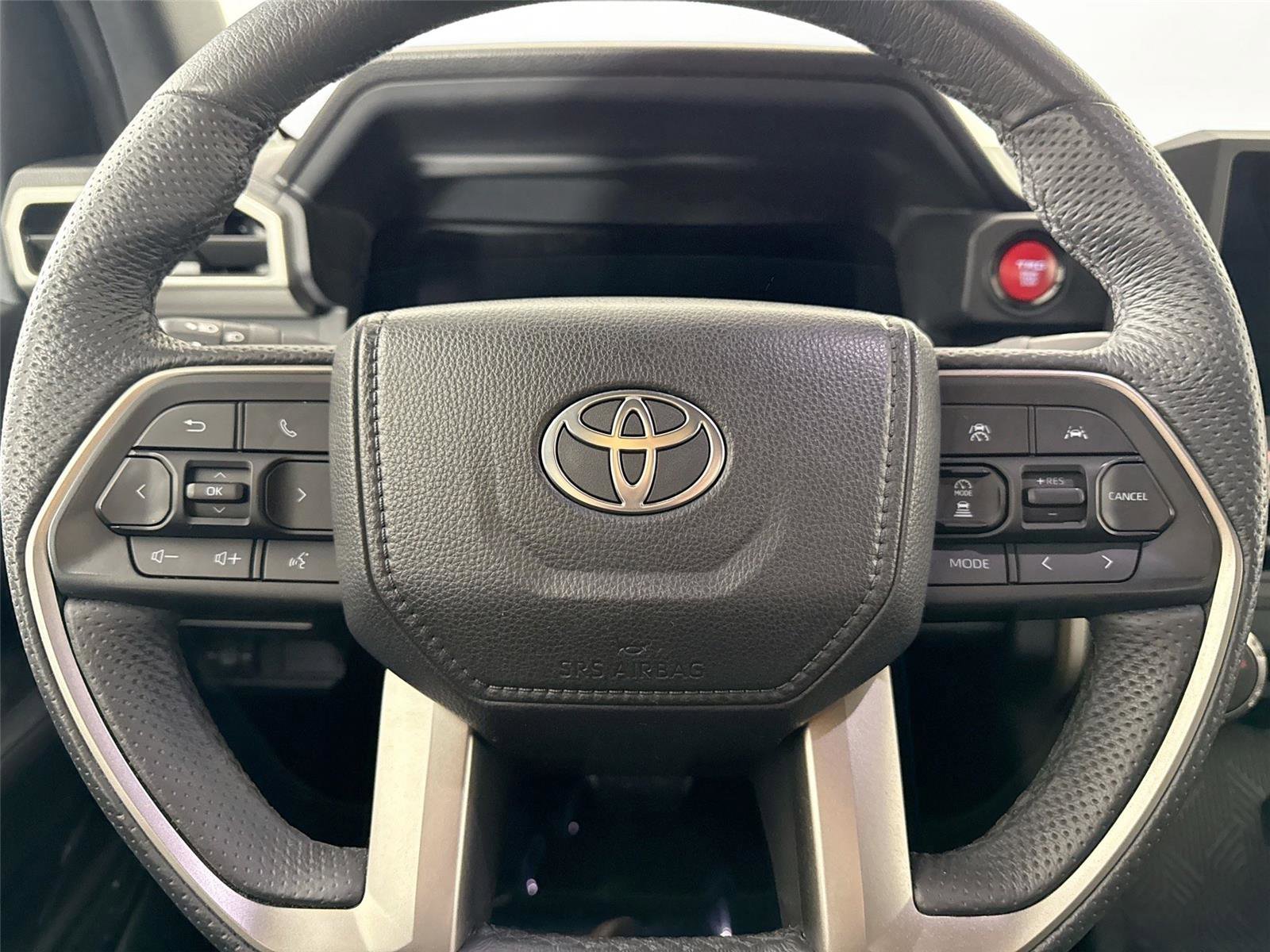 Certified 2025 Toyota Tacoma TRD Off-Road image 15