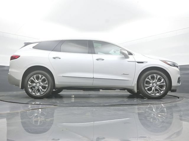 Used 2019 Buick Enclave Avenir w/ Avenir Technology Package AWD/4WD image 52