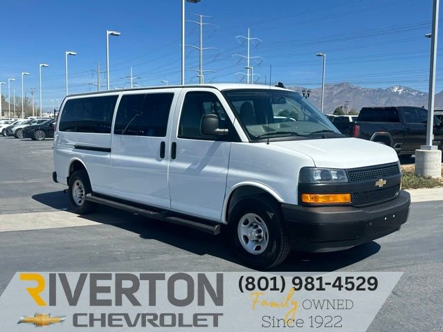 Used 2023 Chevrolet Express 3500 LS image 22