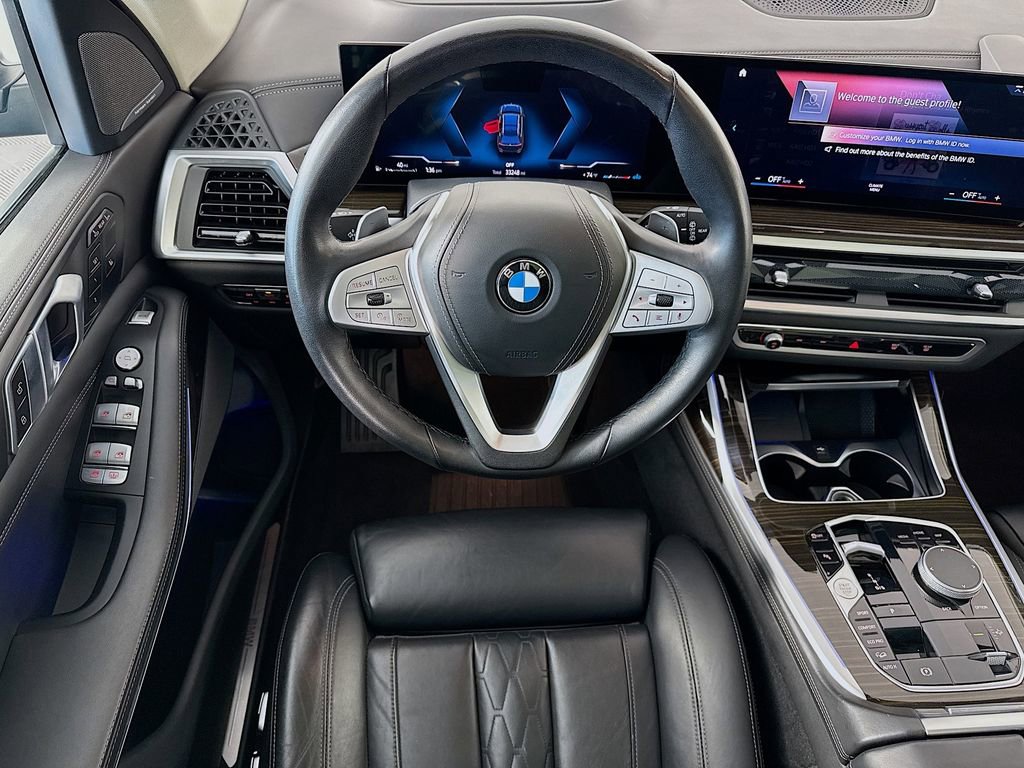 Used 2023 BMW X7 xDrive40i AWD/4WD image 10