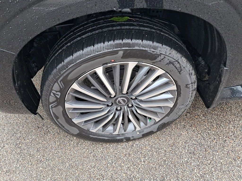 New 2025 Nissan Armada Platinum Reserve image 28