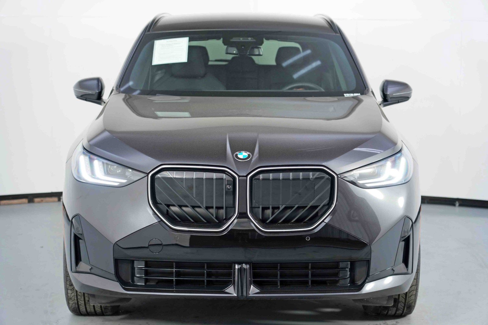 Used 2025 BMW X3 xDrive30i w/ Premium Package image 47