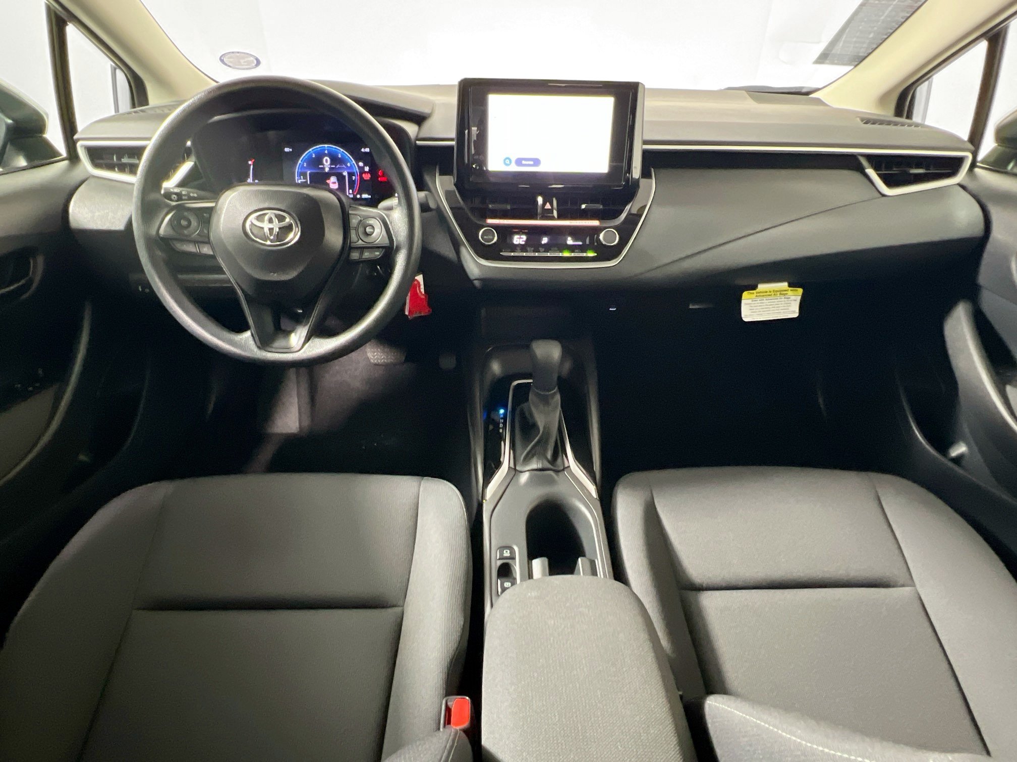 Used 2026 Toyota Corolla LE FWD image 29
