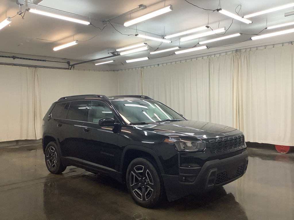 Used 2026 Jeep Cherokee Limited AWD/4WD image 4