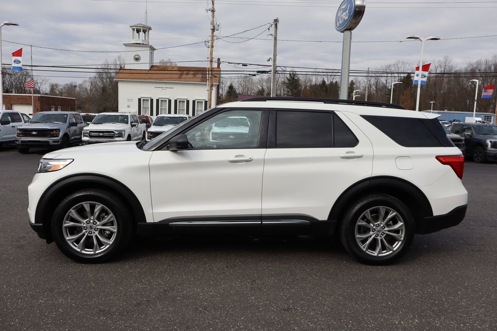 Used 2021 Ford Explorer XLT w/ Equipment Group 202A image 15