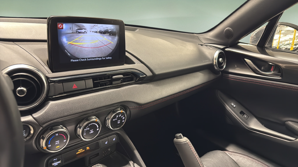 Used 2019 MAZDA MX-5 Miata RF Grand Touring w/ GT-S Package RWD image 31