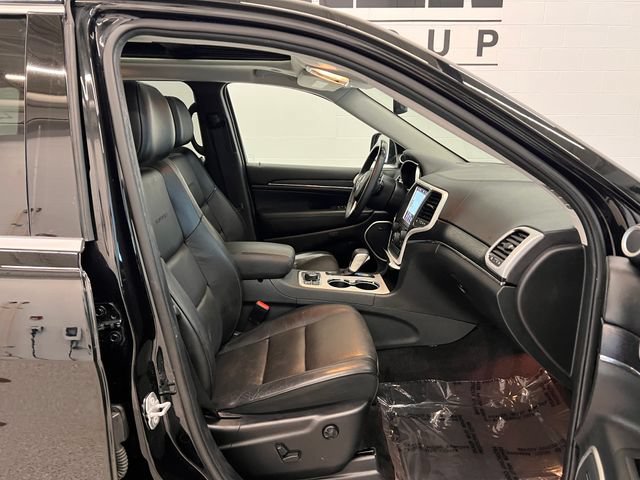 Used 2018 Jeep Grand Cherokee Summit w/ Platinum Series Group AWD/4WD image 13