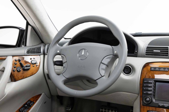 Used 2005 Mercedes-Benz CL 65 AMG image 10