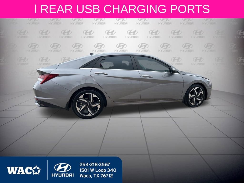 Used 2022 Hyundai Elantra Limited image 15