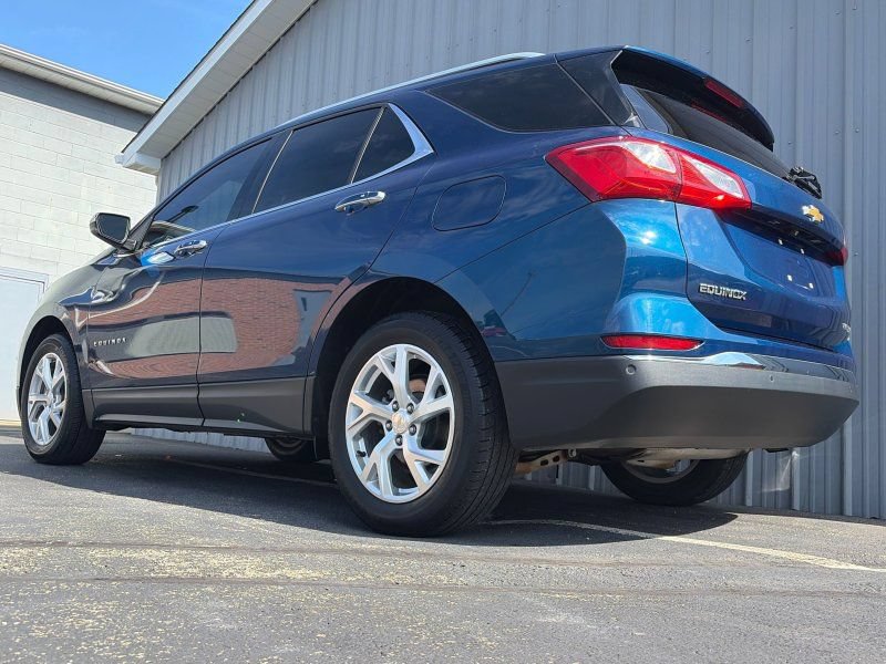 Used 2019 Chevrolet Equinox Premier w/ LPO, Floor Liner Package AWD/4WD image 12