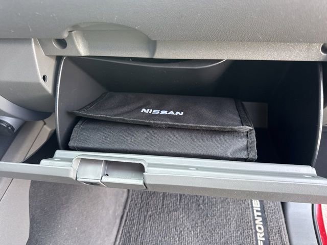 Used 2019 Nissan Frontier SV image 25