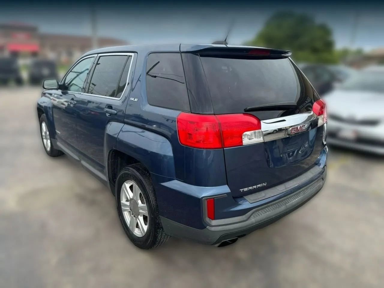 Used 2016 GMC Terrain SLE image 7