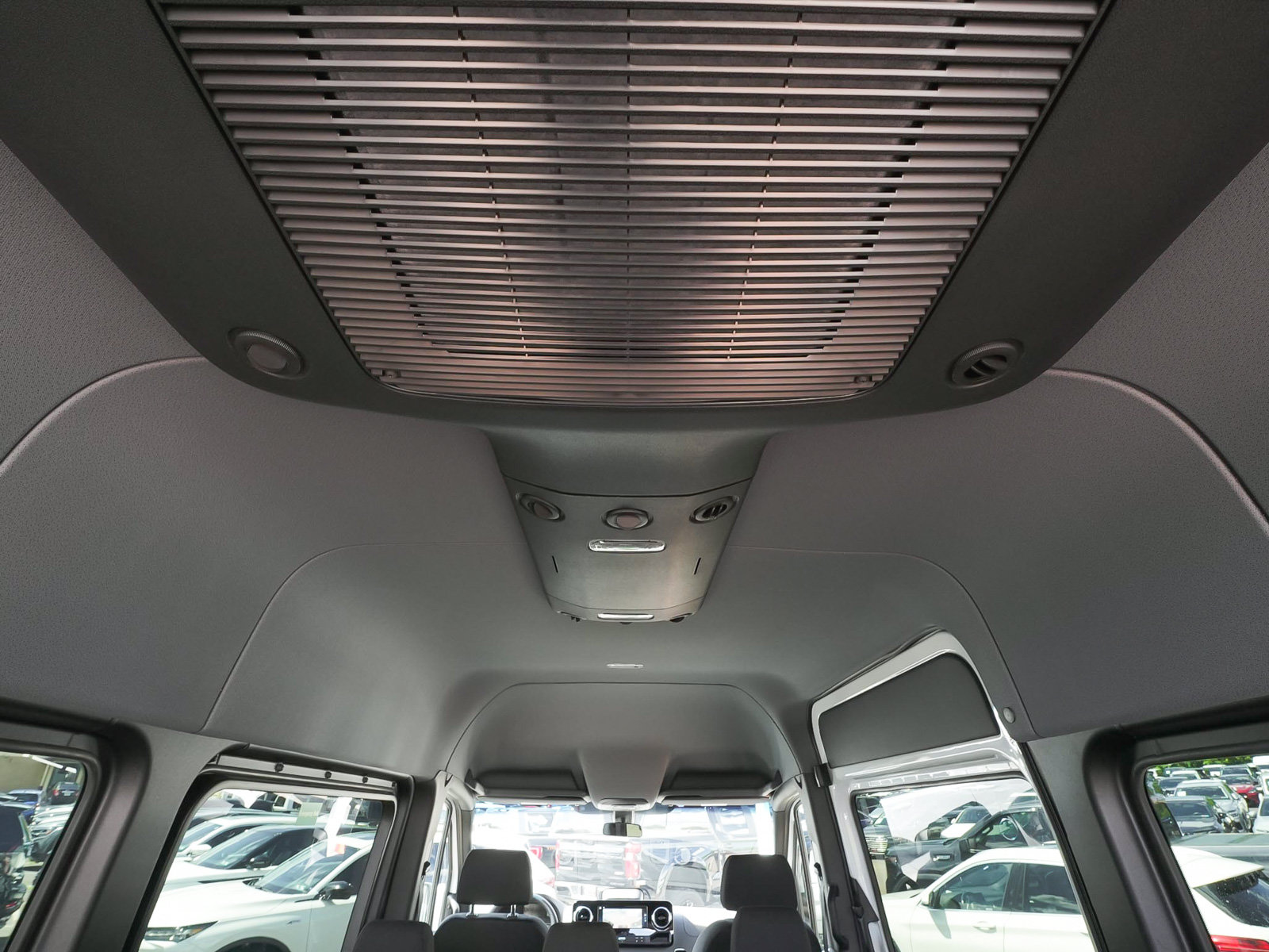 Used 2026 Mercedes-Benz Sprinter 2500 image 40