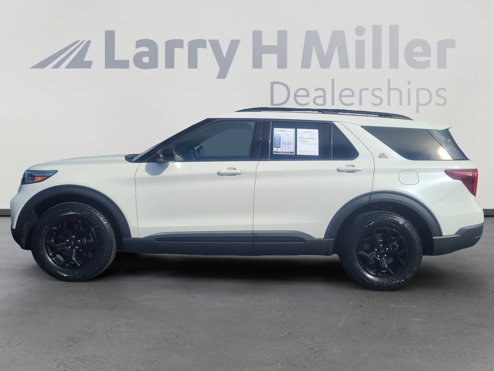 Used 2023 Ford Explorer Timberline w/ Timberline Technology Package image 2