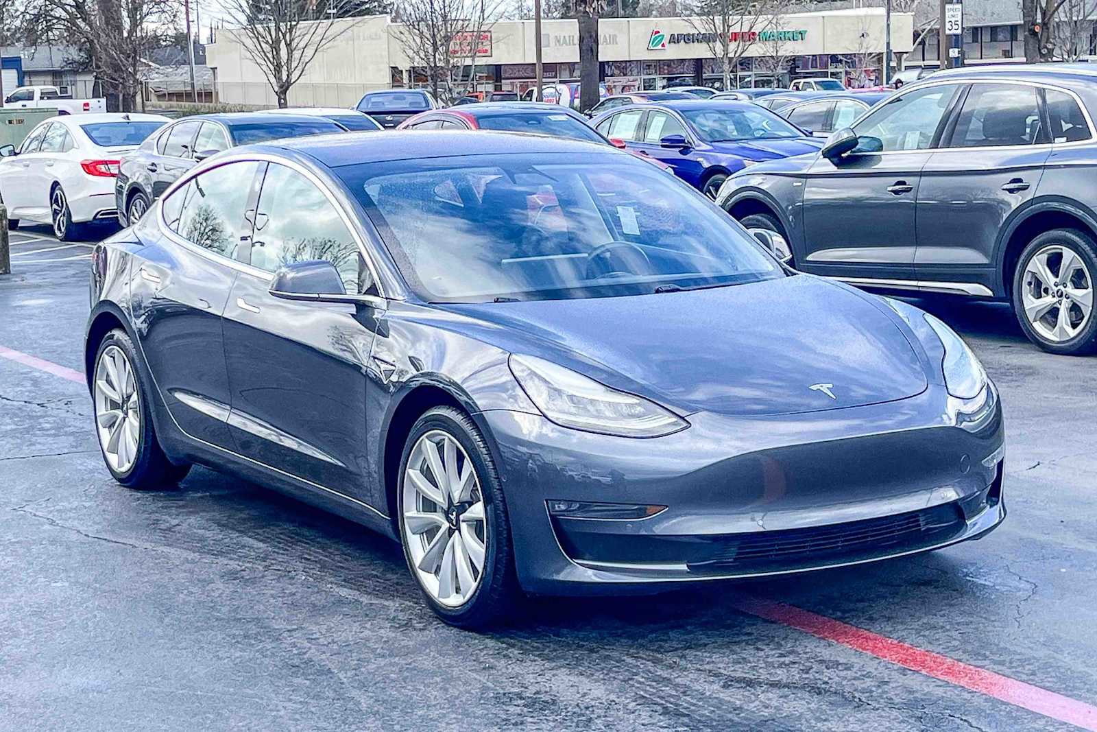 Used 2018 Tesla Model 3 Long Range image 5