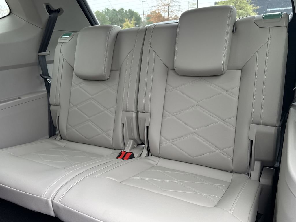 New 2026 Volkswagen Atlas SE FWD image 15