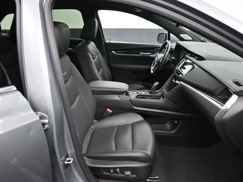 Used 2023 Cadillac XT5 Premium Luxury w/ Technology Package image 26