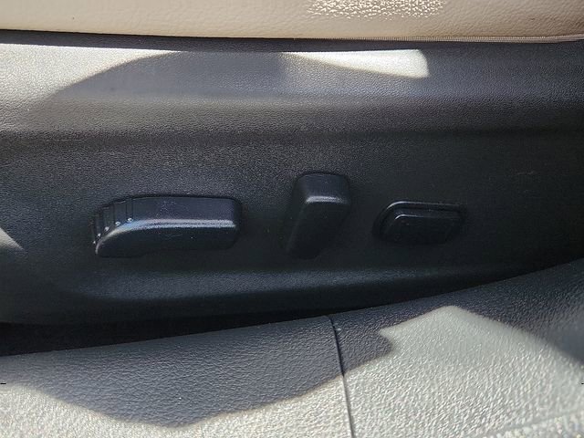 Used 2019 Nissan Altima 2.5 Platinum FWD image 14