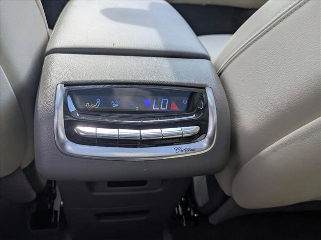 Used 2020 Cadillac XT6 Premium Luxury FWD image 18