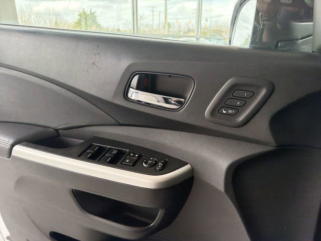 Used 2015 Honda CR-V Touring image 21