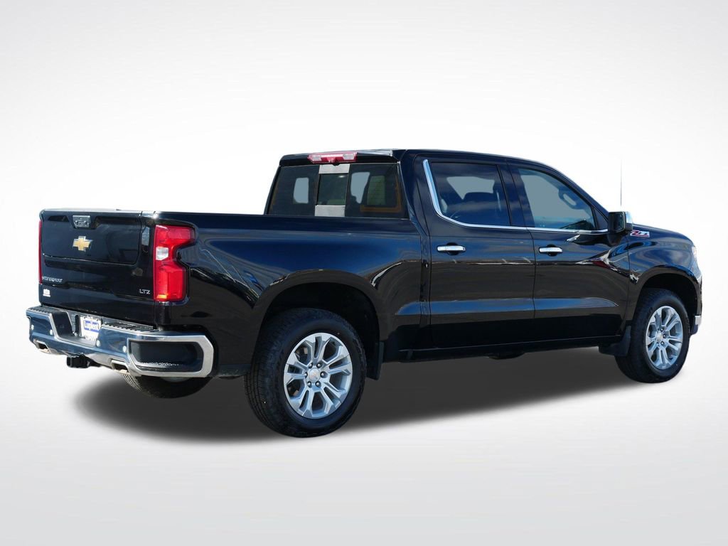 Used 2024 Chevrolet Silverado 1500 LTZ w/ Technology Package image 4