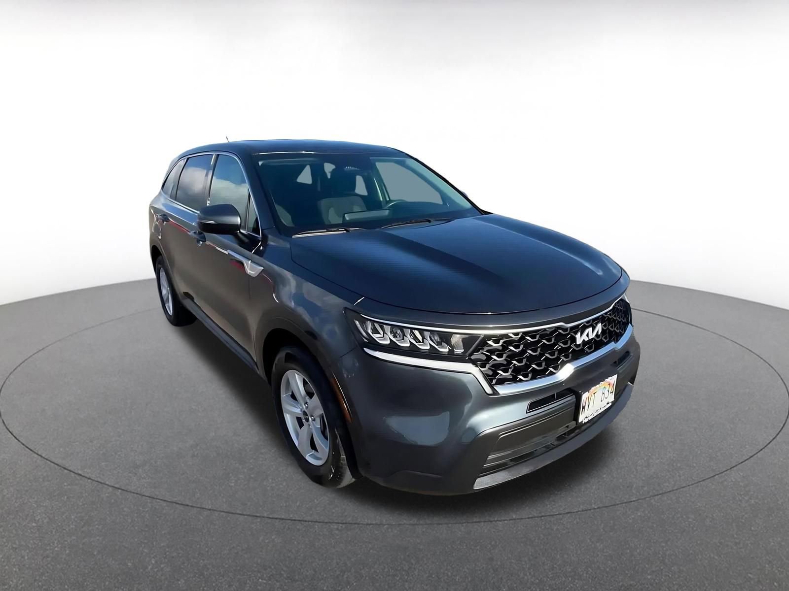 Used 2023 Kia Sorento LX FWD image 3