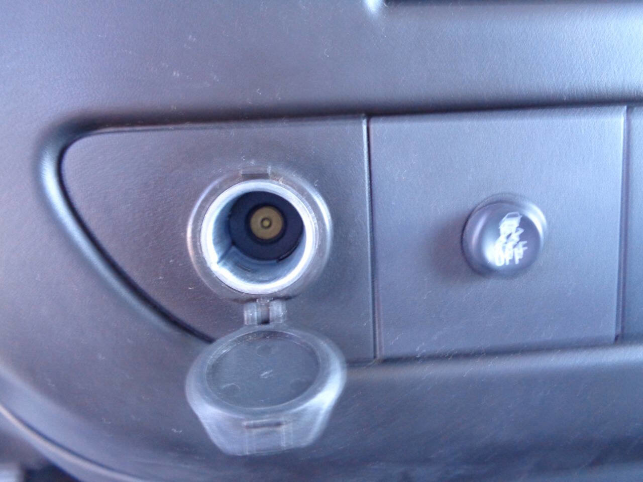 Used 2016 GMC Savana 3500 LT w/ LT Preferred Equipment Group image 63