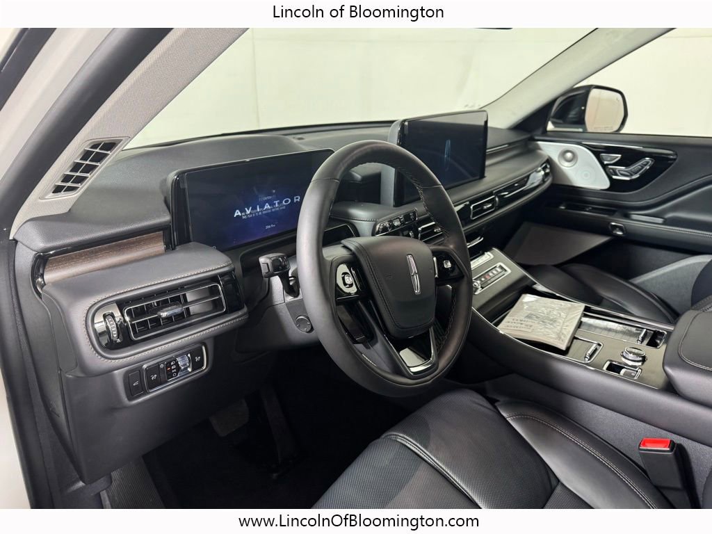 New 2026 Lincoln Aviator Reserve image 32