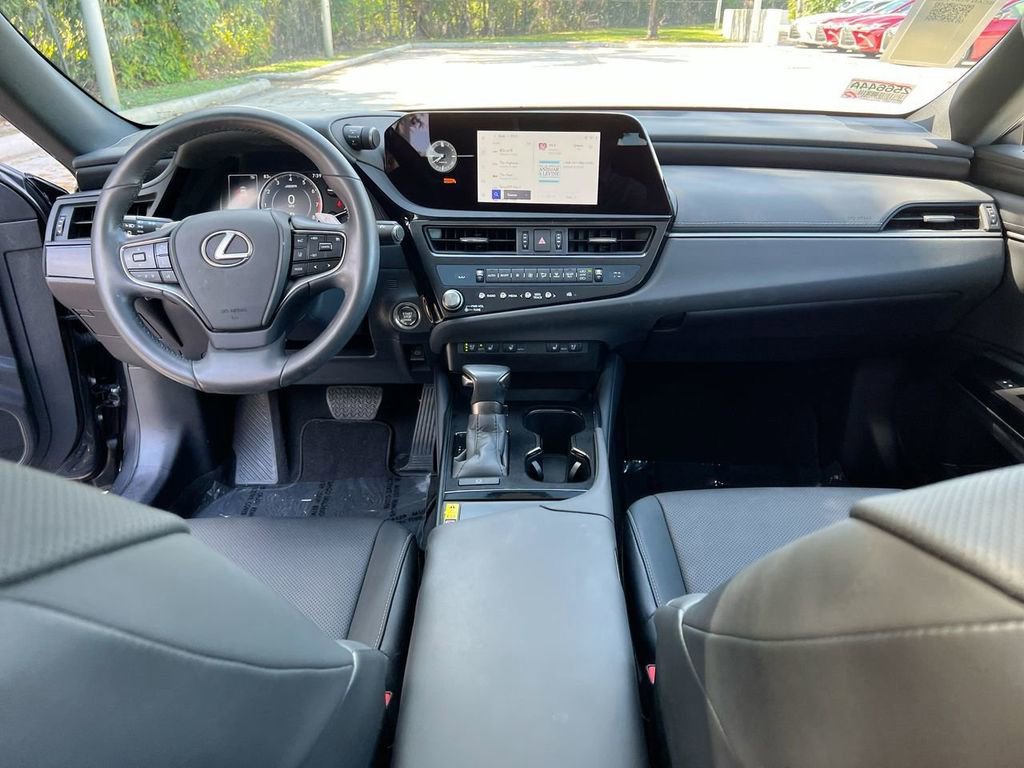 Certified 2024 Lexus ES 350 w/ Premium Package image 20