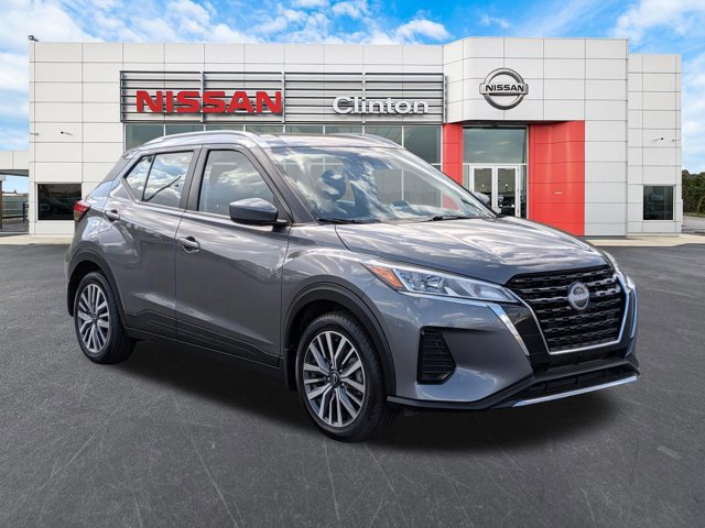 Certified 2023 Nissan Kicks SV image 1