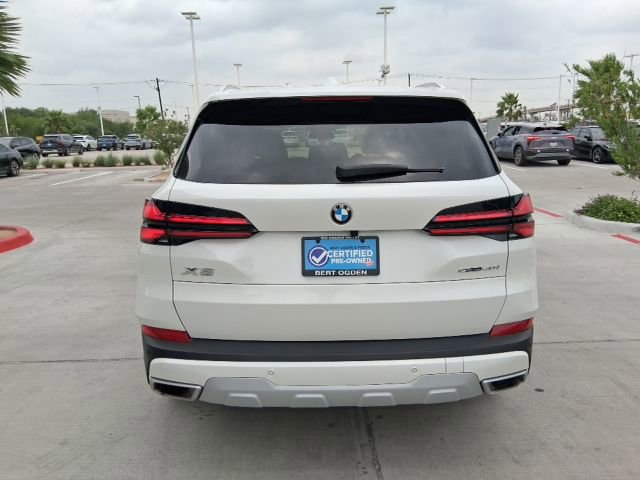 Used 2025 BMW X5 sDrive40i w/ Premium Package RWD image 5
