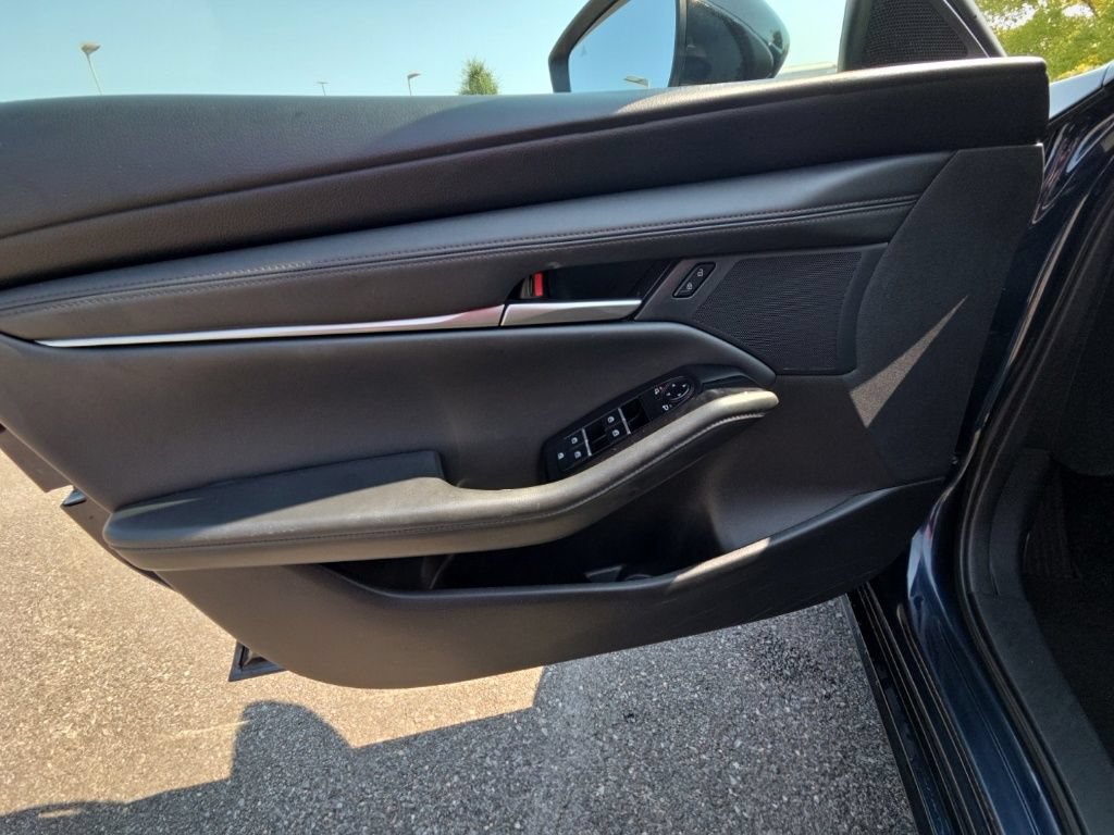 Used 2024 MAZDA MAZDA3 s FWD image 29