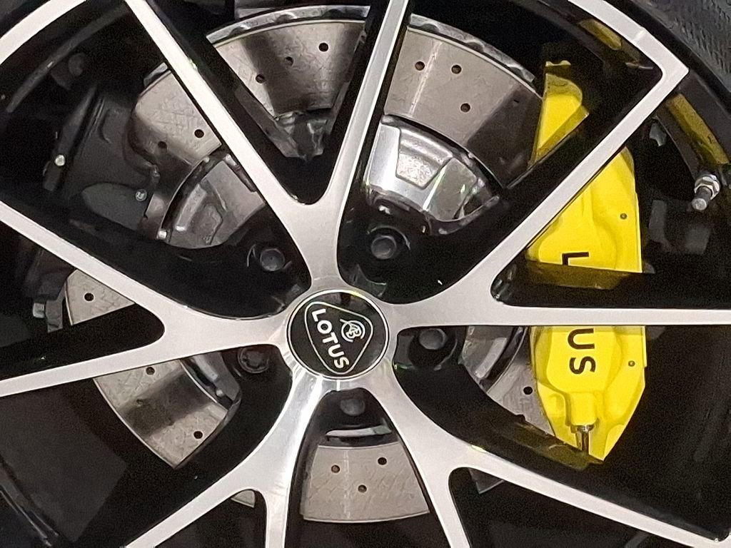 Used 2026 Lotus Emira SE image 29